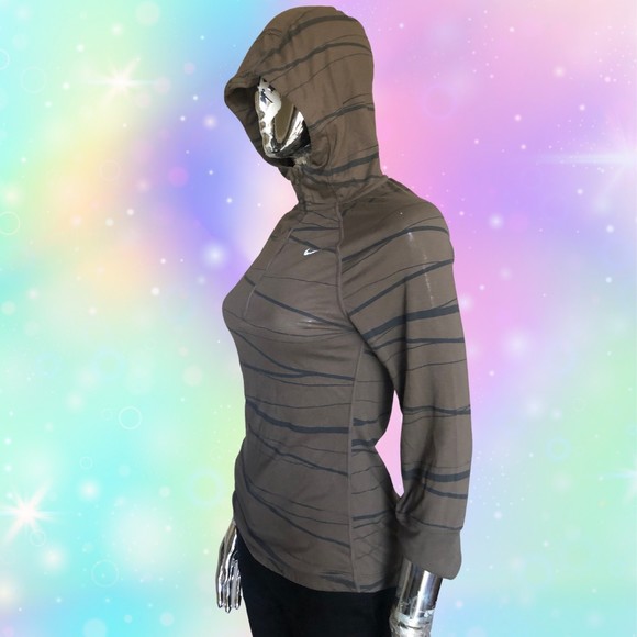 Nike Olive Black Track Jacket - Picture 2 of 4